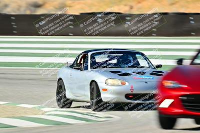 media/Dec-13-2025-Extreme Speed (Sat) [[d129ecb0b9]]/Beginner/Session 1 (Turn 2)/